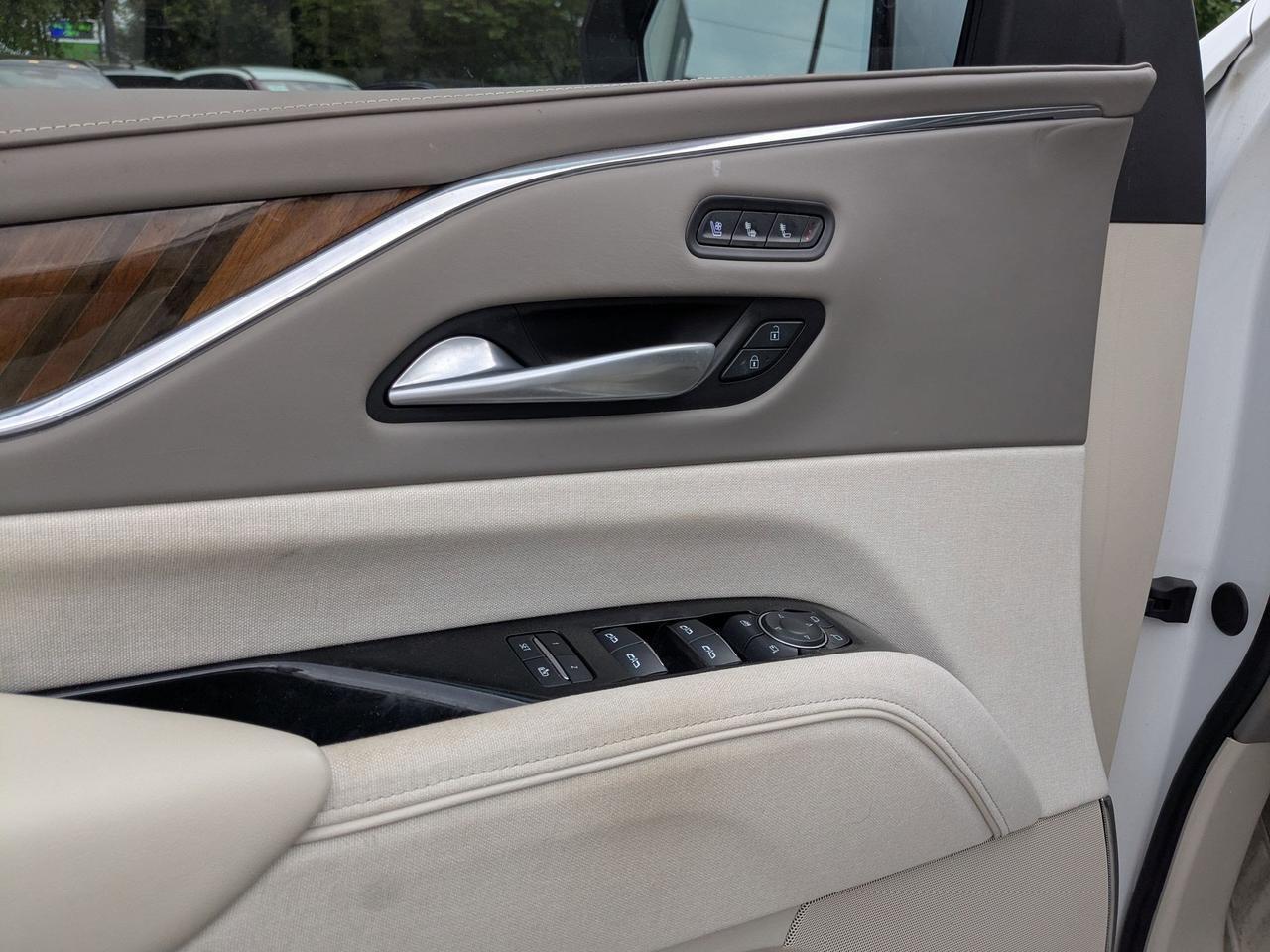 2024 Cadillac Escalade 4WD Sport Platinum