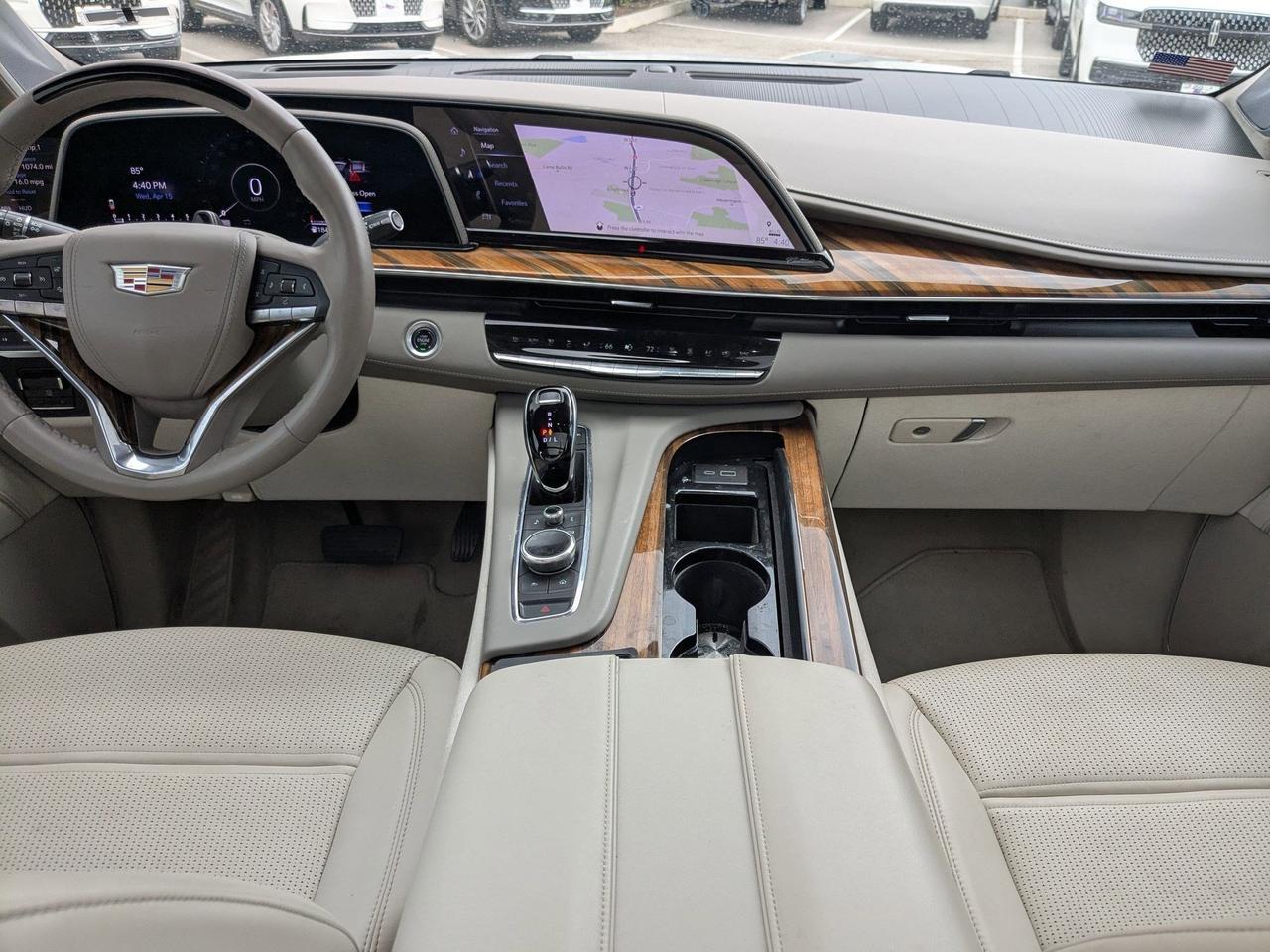 2024 Cadillac Escalade 4WD Sport Platinum