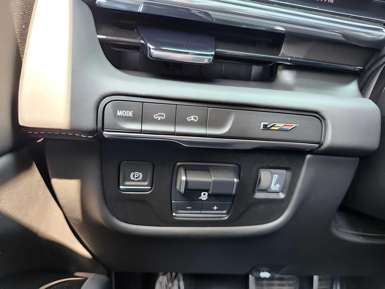 2024 Cadillac Escalade AWD V-Series Woburn MA
