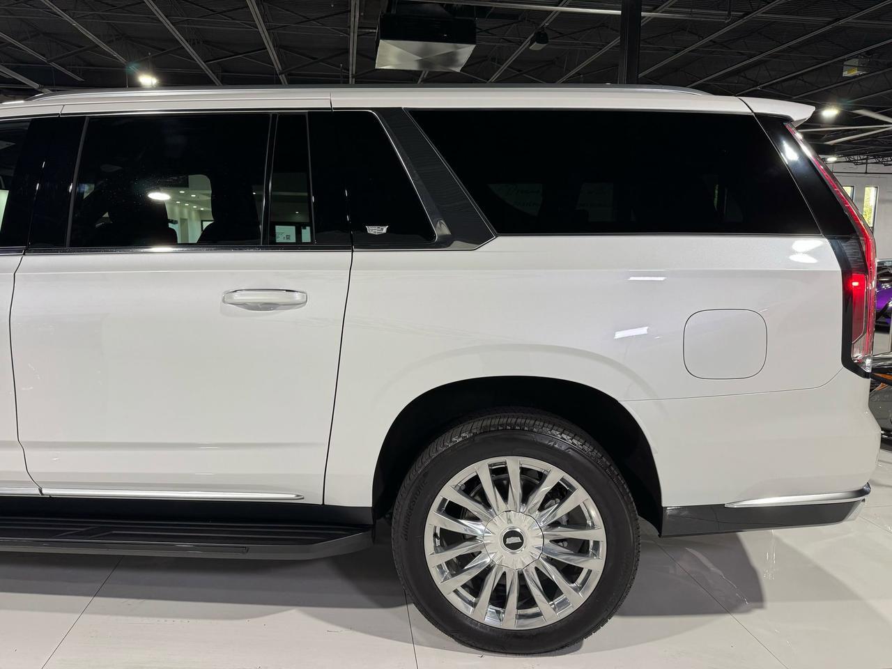 2024 Cadillac Escalade ESV 4WD Luxury Fort Lauderdale FL