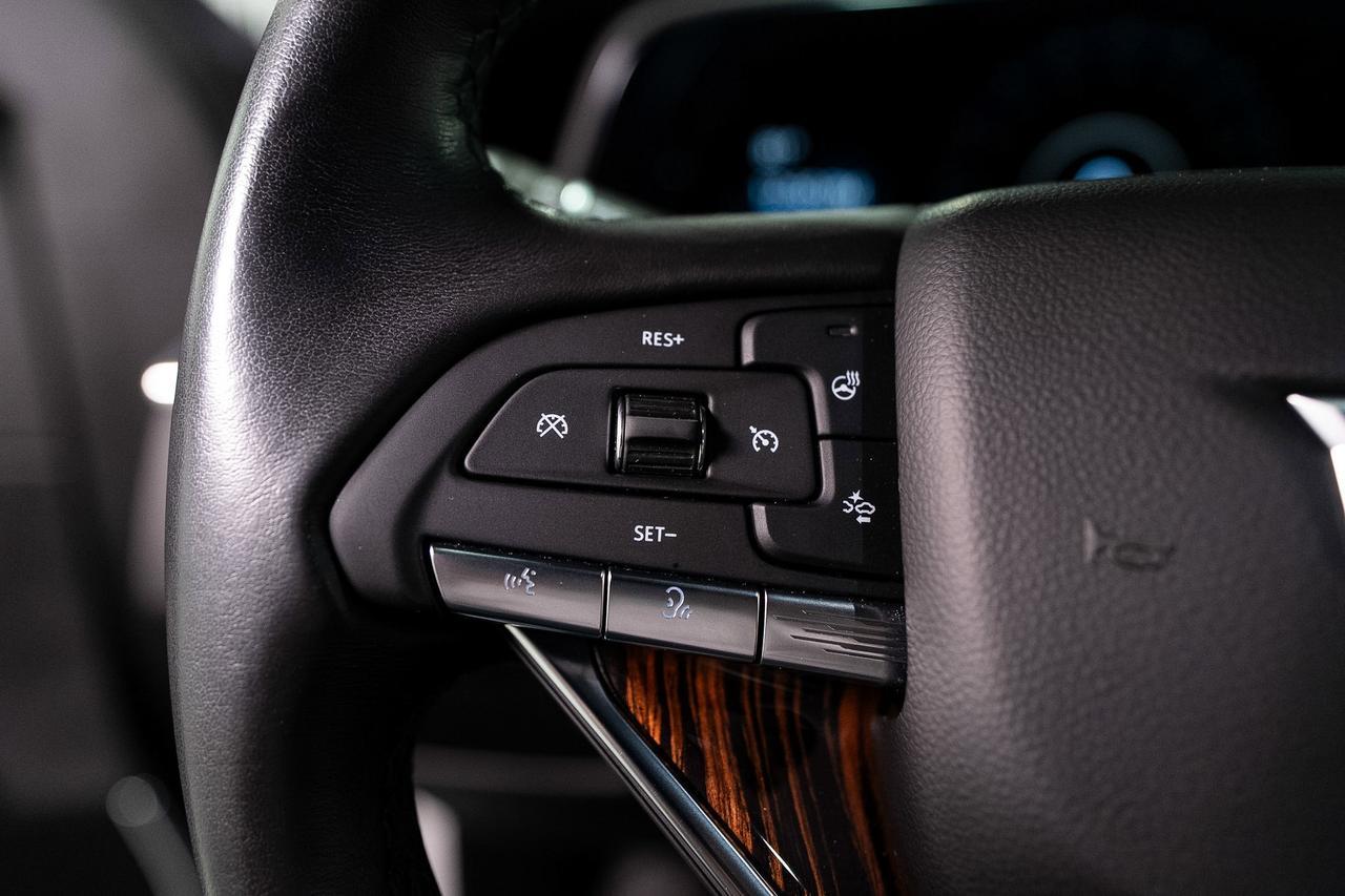 2024 Cadillac Escalade ESV 4WD Luxury Fort Lauderdale FL