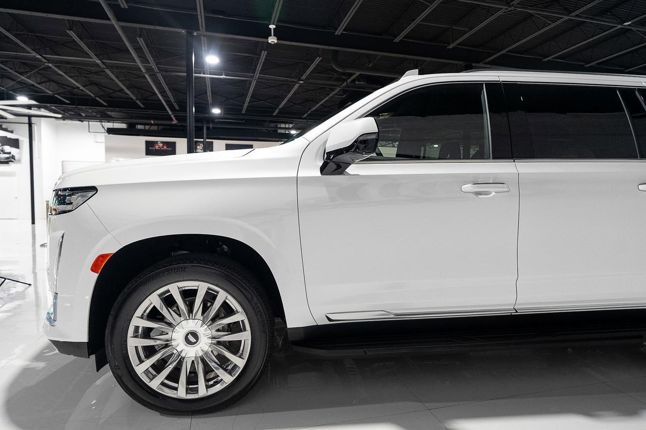 2024 Cadillac Escalade ESV 4WD Luxury Fort Lauderdale FL