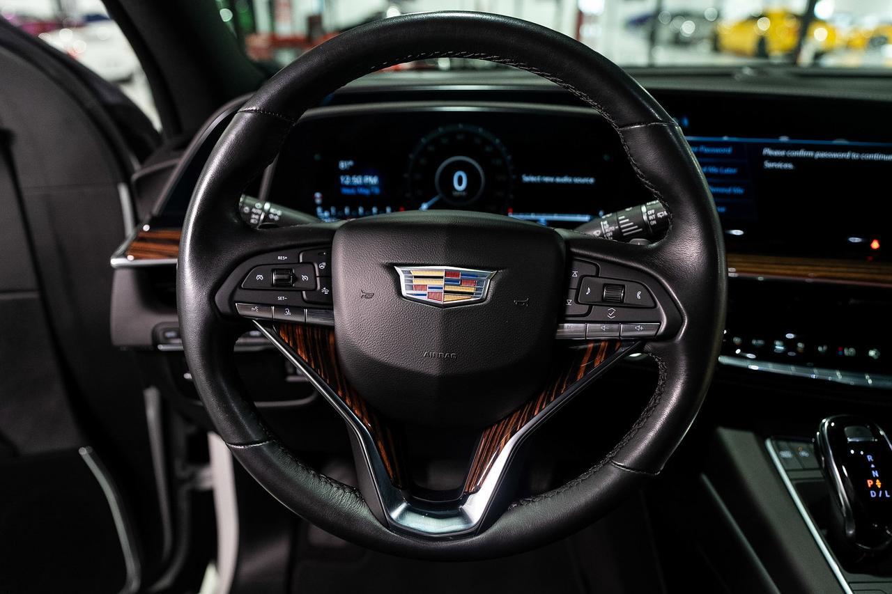 2024 Cadillac Escalade ESV 4WD Luxury Fort Lauderdale FL