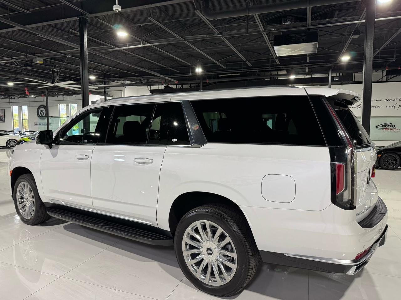 2024 Cadillac Escalade ESV 4WD Luxury Fort Lauderdale FL