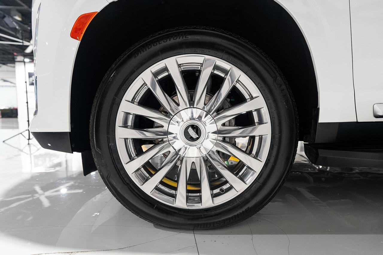 2024 Cadillac Escalade ESV 4WD Luxury Fort Lauderdale FL