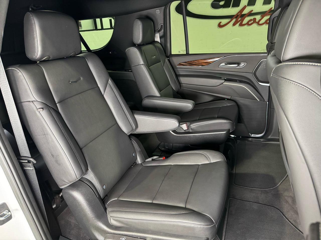 2024 Cadillac Escalade ESV 4WD Luxury Fort Lauderdale FL
