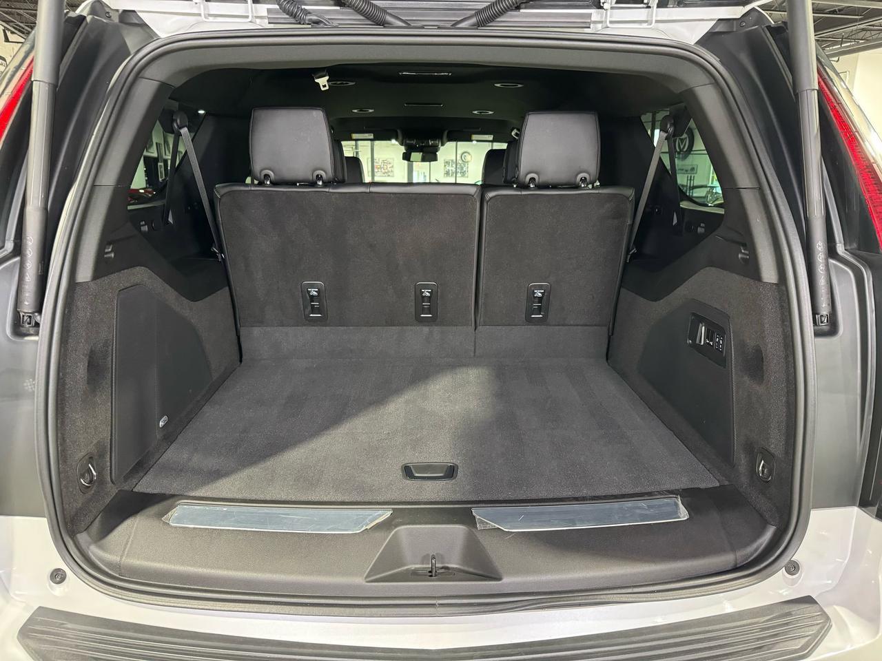 2024 Cadillac Escalade ESV 4WD Luxury Fort Lauderdale FL