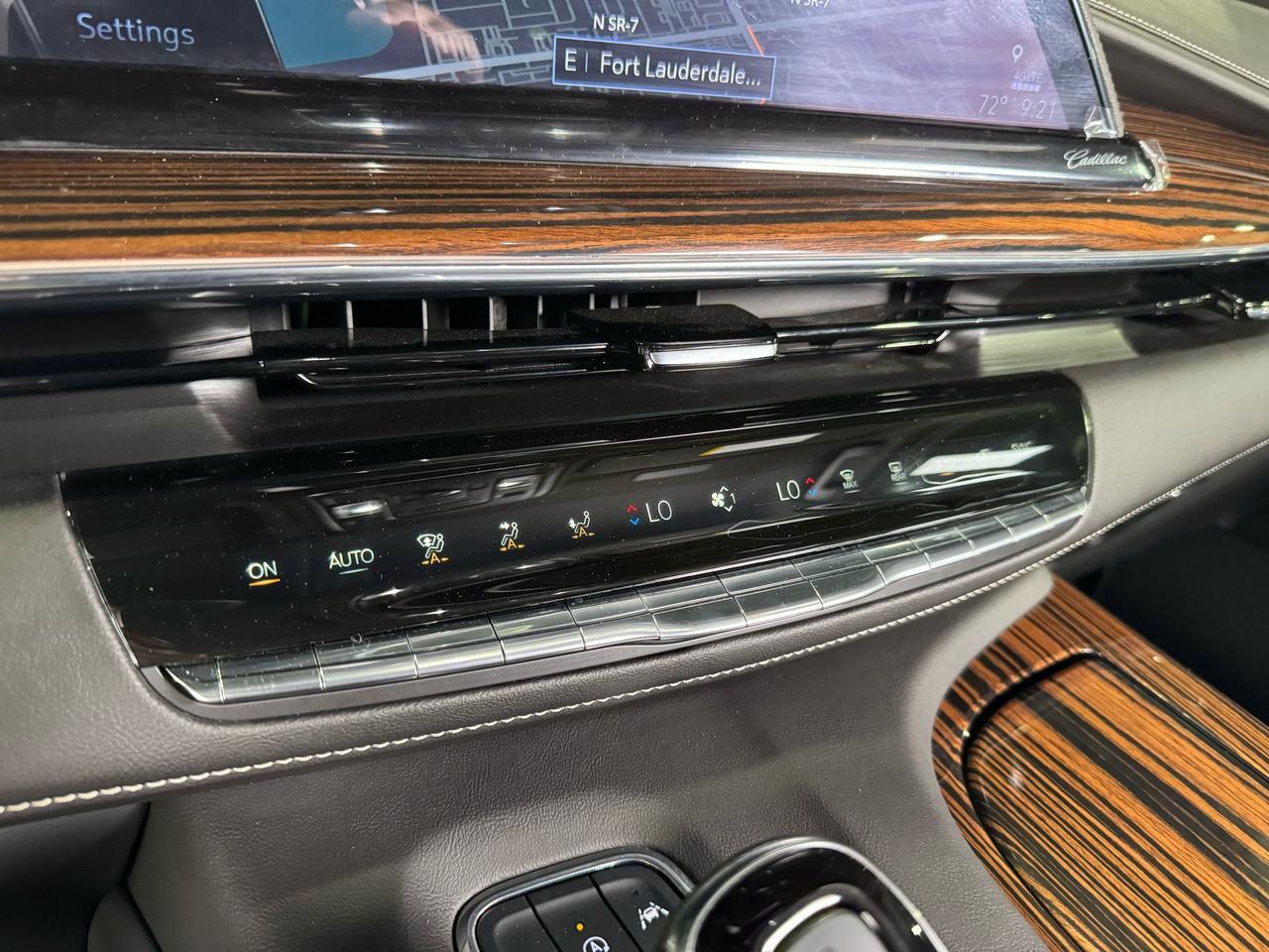 2024 Cadillac Escalade ESV 4WD Luxury Fort Lauderdale FL