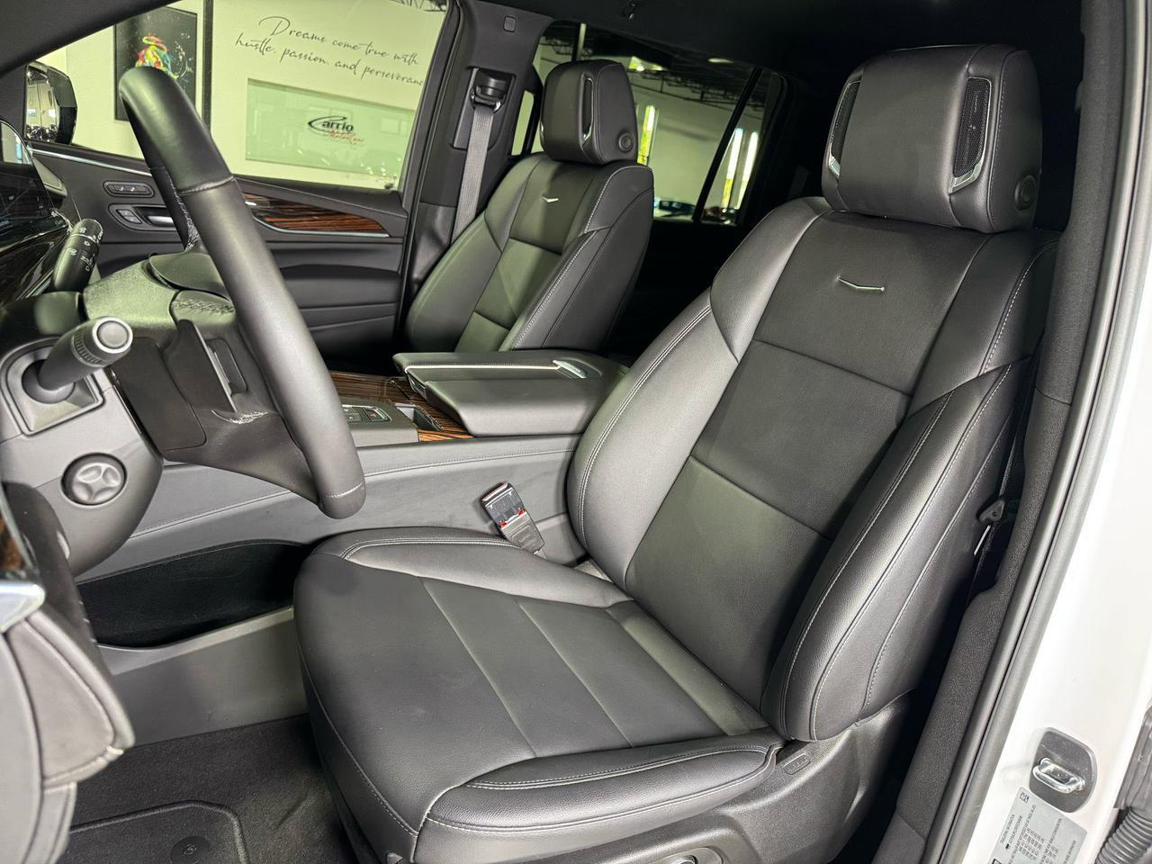2024 Cadillac Escalade ESV 4WD Luxury Fort Lauderdale FL