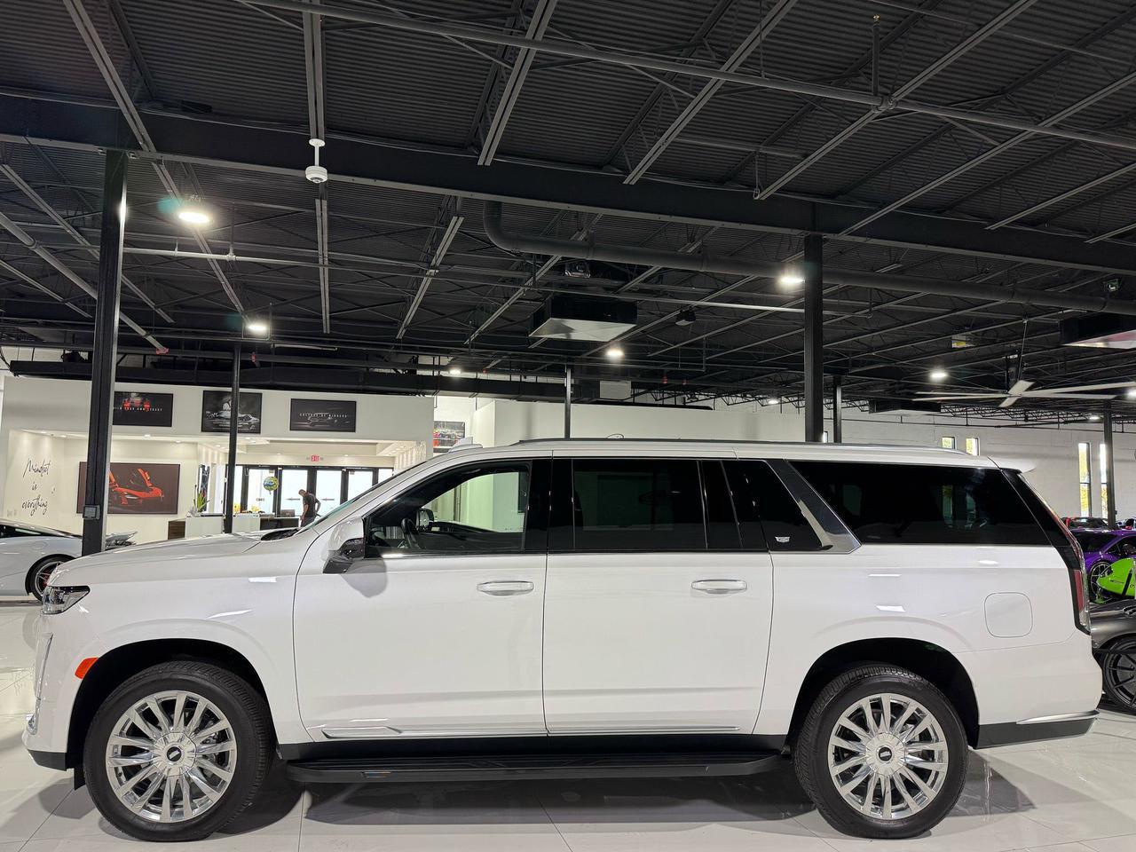 2024 Cadillac Escalade ESV 4WD Luxury Fort Lauderdale FL