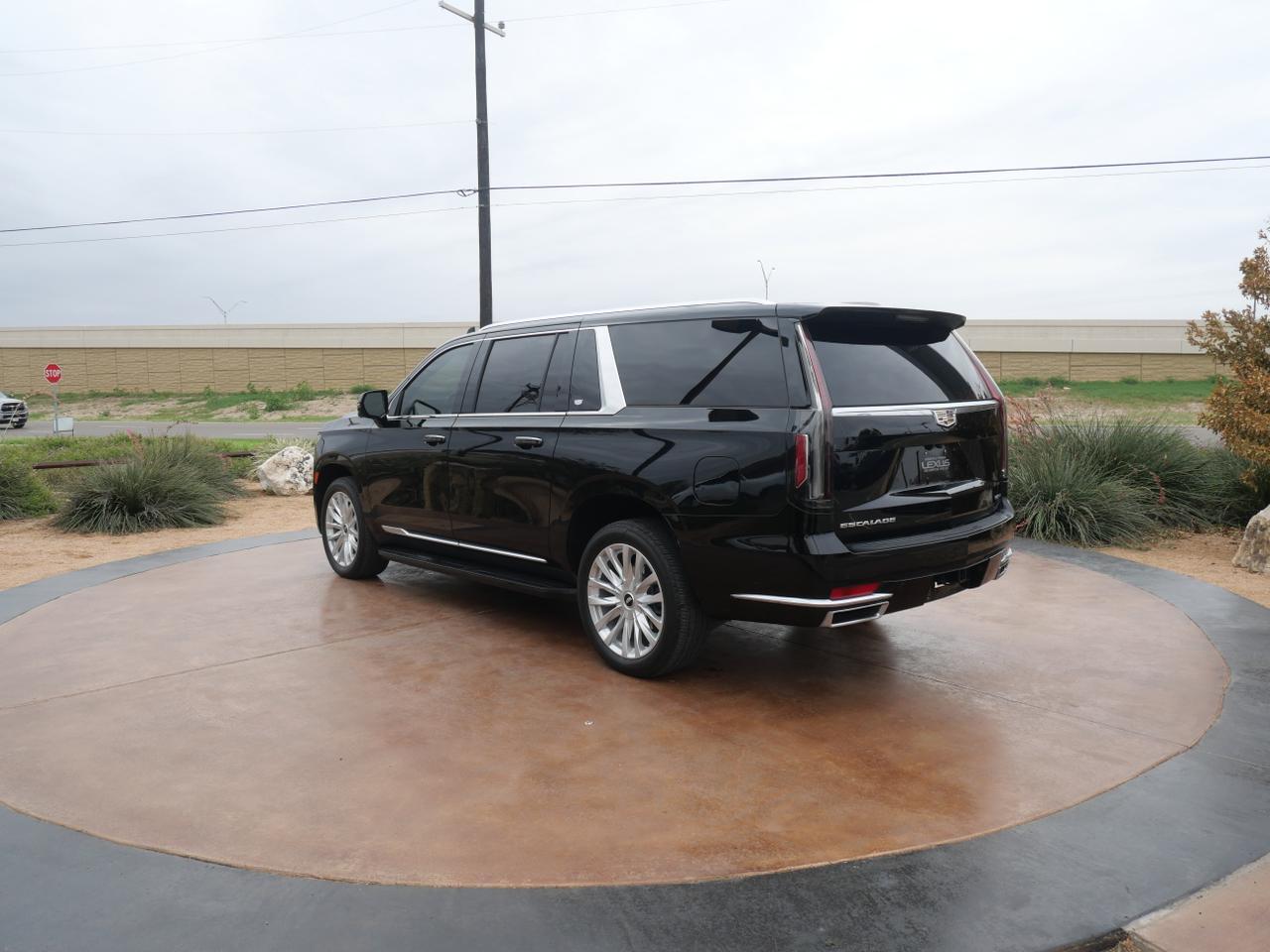 2024 Cadillac Escalade ESV 4WD Luxury San Juan TX