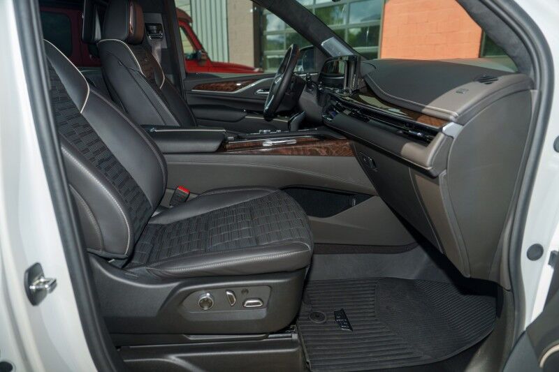 2024 Cadillac Escalade ESV 4WD Premium Luxury Platinum Birmingham AL