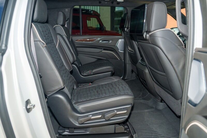 2024 Cadillac Escalade ESV 4WD Premium Luxury Platinum Birmingham AL