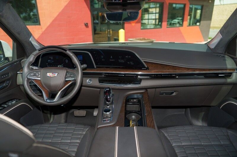 2024 Cadillac Escalade ESV 4WD Premium Luxury Platinum Birmingham AL