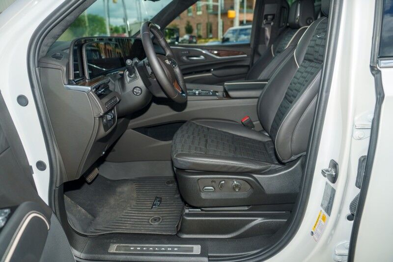 2024 Cadillac Escalade ESV 4WD Premium Luxury Platinum Birmingham AL