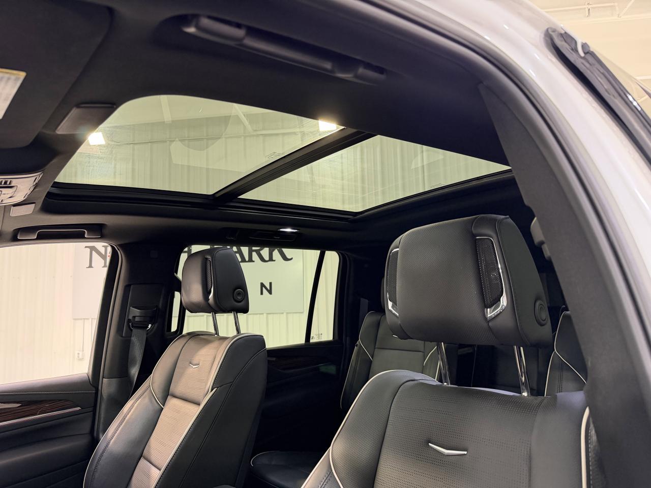 2024 Cadillac Escalade ESV 4WD Premium Luxury San Antonio TX