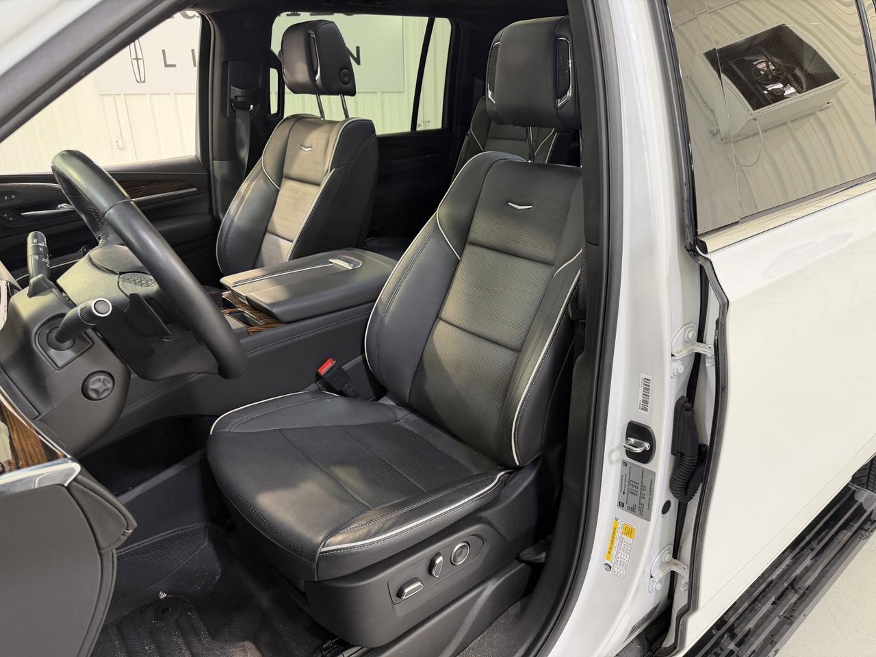 2024 Cadillac Escalade ESV 4WD Premium Luxury San Antonio TX