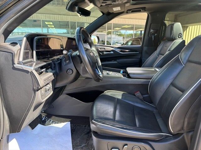 2024 Cadillac Escalade ESV 4WD Sport Cleveland OH