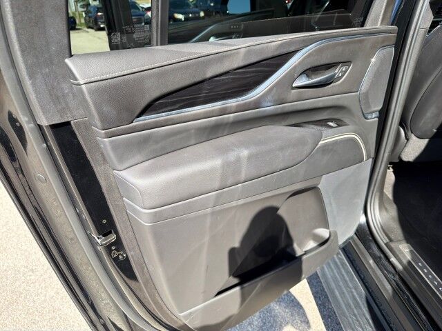 2024 Cadillac Escalade ESV 4WD Sport Cleveland OH