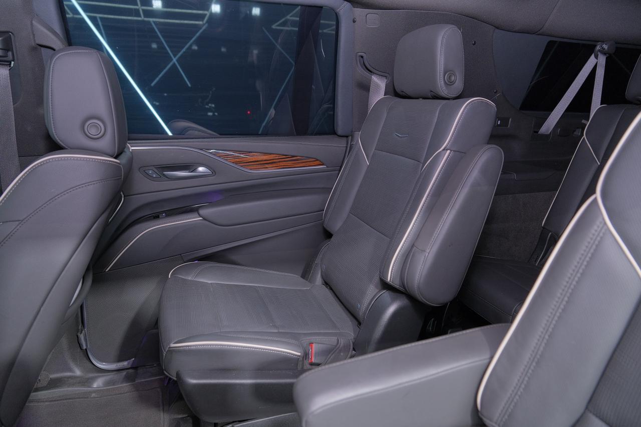 2024 Cadillac Escalade ESV Bullet Proof RWD Premium Luxury Bullet Proof Miami FL