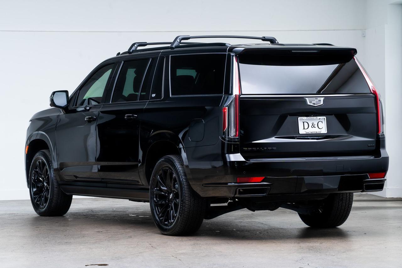 2024 Cadillac Escalade ESV Sport 1 Owner Air Ride Adaptive Suspension Soft Close Do Portland OR