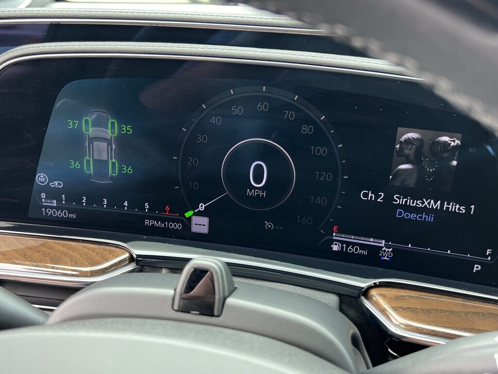 2024 Cadillac Escalade ESV Sport Platinum Indianapolis IN