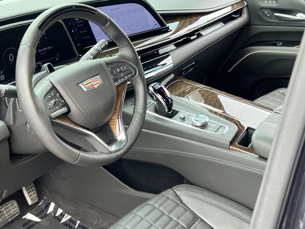 2024 Cadillac Escalade ESV Sport Platinum Indianapolis IN