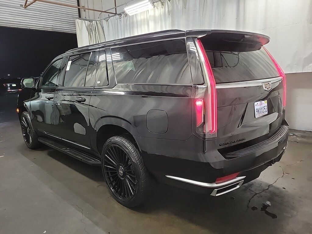 2024 Cadillac Escalade ESV Sport Platinum