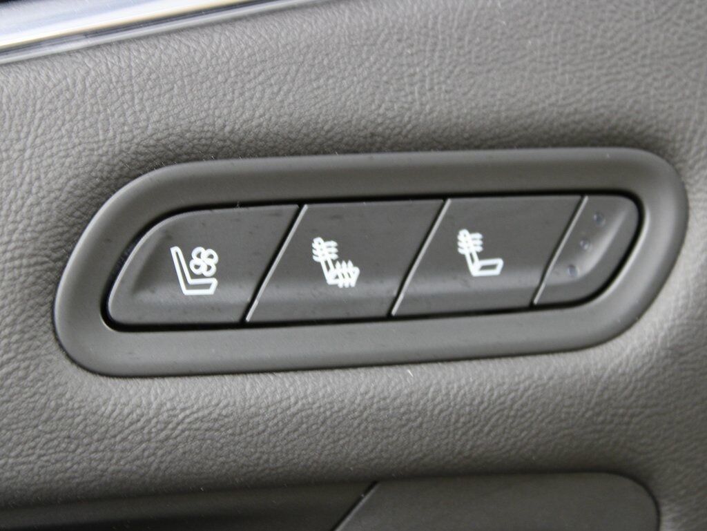2024 Cadillac Escalade Premium Luxury 4WD 7 Passenger Fond du Lac WI