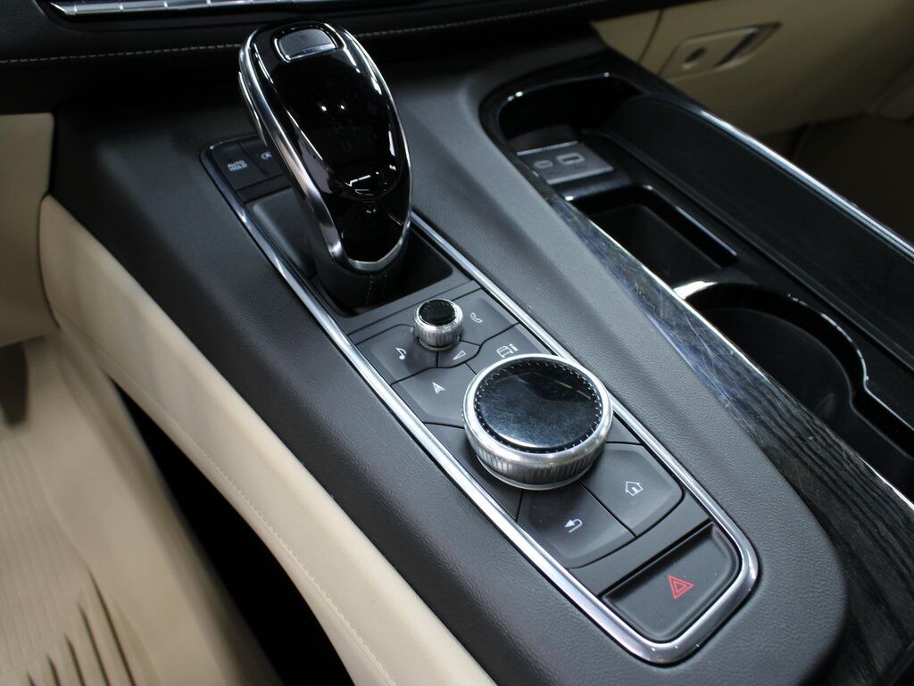 2024 Cadillac Escalade Premium Luxury 4WD 7 Passenger Fond du Lac WI
