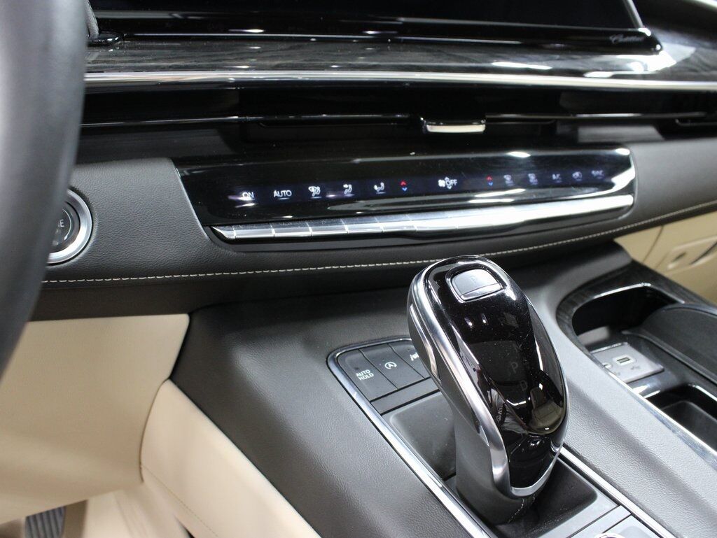 2024 Cadillac Escalade Premium Luxury 4WD 7 Passenger Fond du Lac WI