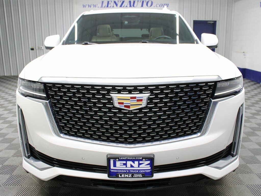 2024 Cadillac Escalade Premium Luxury 4WD 7 Passenger Fond du Lac WI