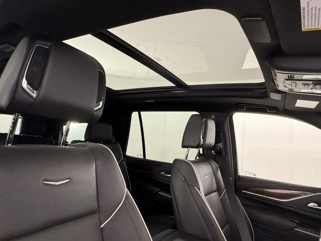 2024 Cadillac Escalade Premium Luxury 4x4 Maumee OH