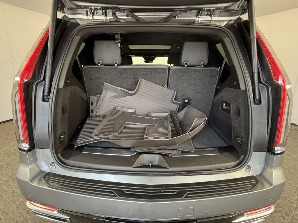 2024 Cadillac Escalade Premium Luxury 4x4 Maumee OH