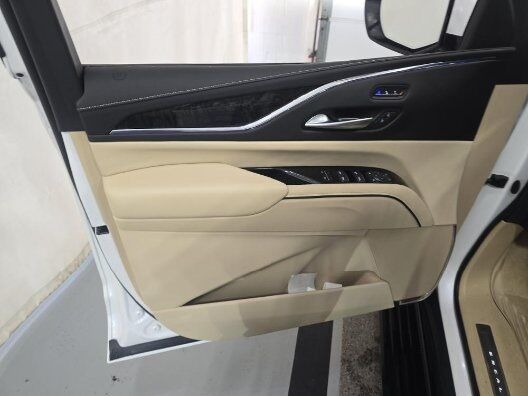 2024 Cadillac Escalade Premium Luxury AWD Minocqua WI