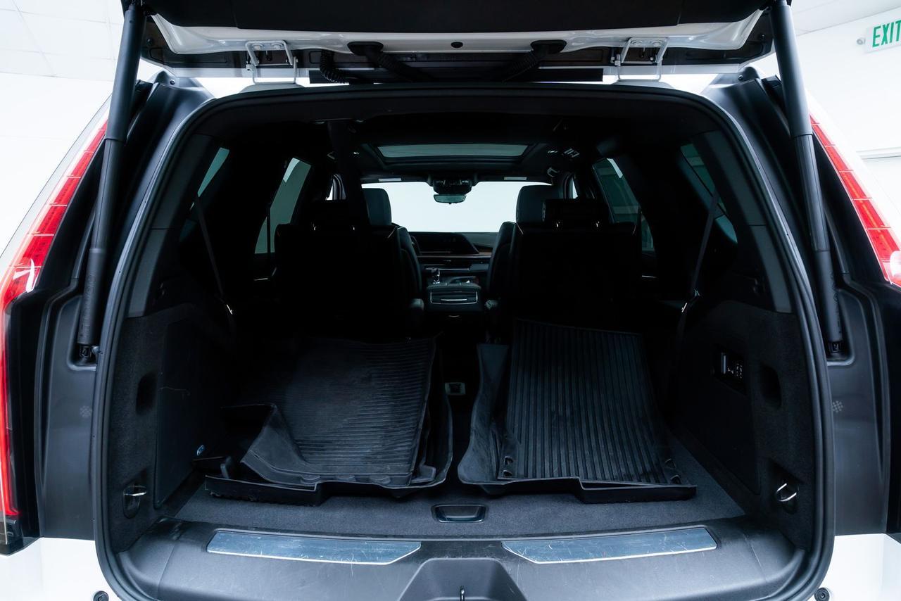 2024 Cadillac Escalade Premium Luxury Vented Seats AKG Audio Portland OR