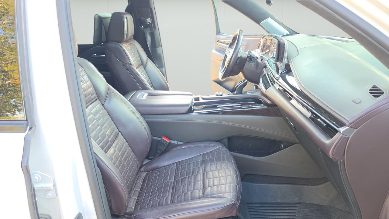 2024 Cadillac Escalade RWD Sport Platinum