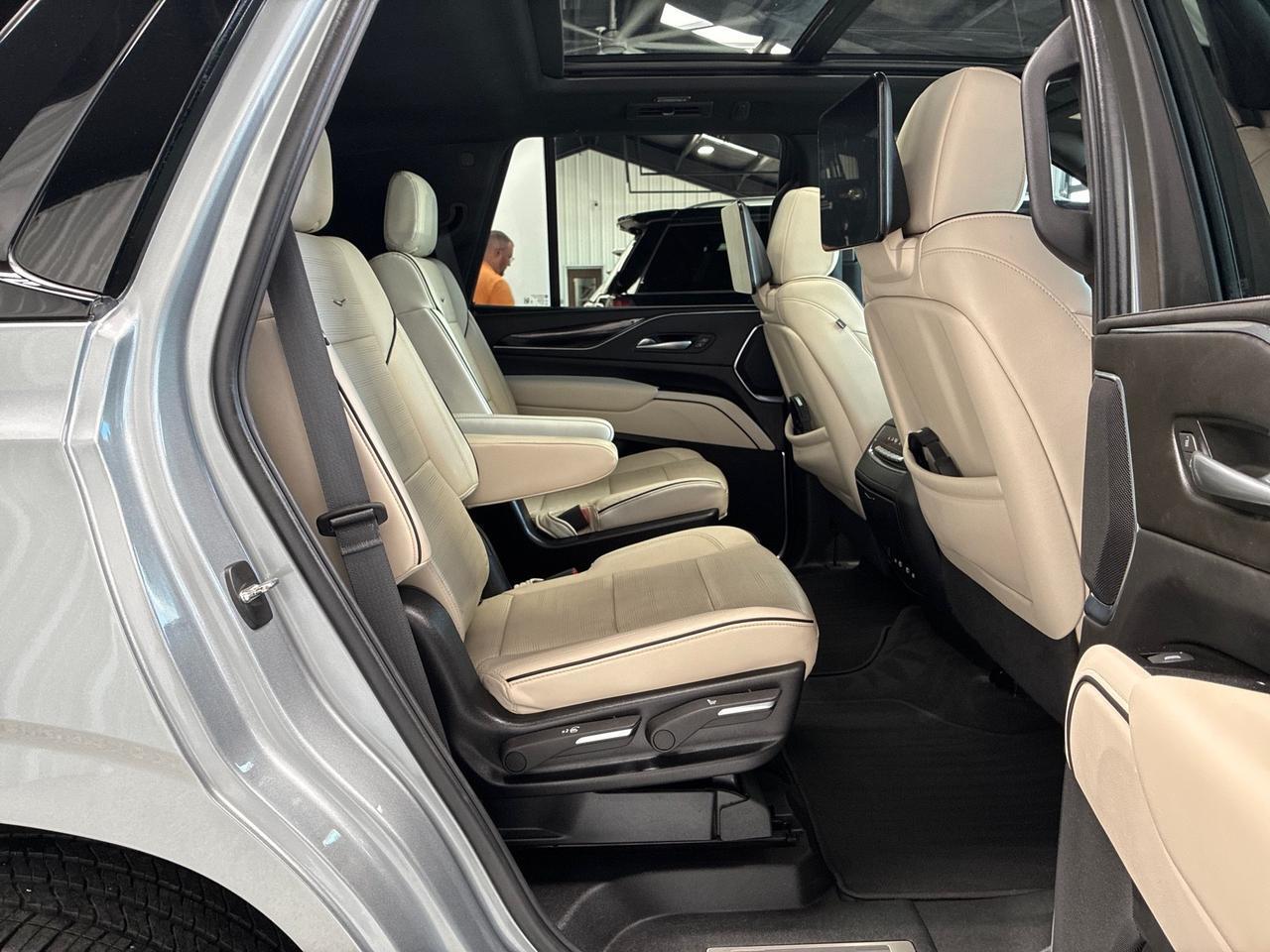 2024 Cadillac Escalade Sport, Onyx Pkg, Touring Pkg, Night Vision, Rear Entertainment, Power Boards Houston TX