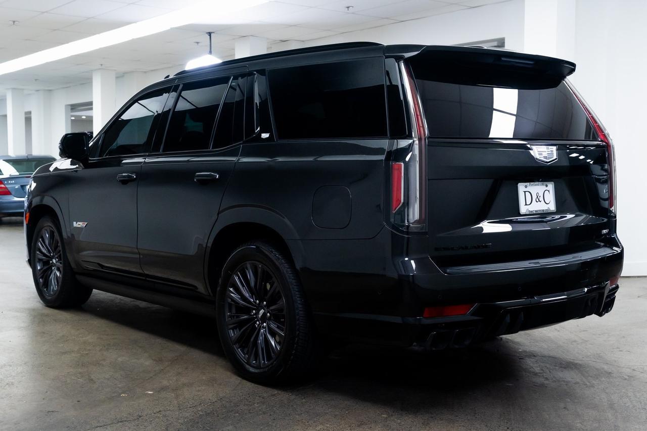 2024 Cadillac Escalade V-Series 1 Owner Vented Seats Onyx Package Starlight Headli Portland OR