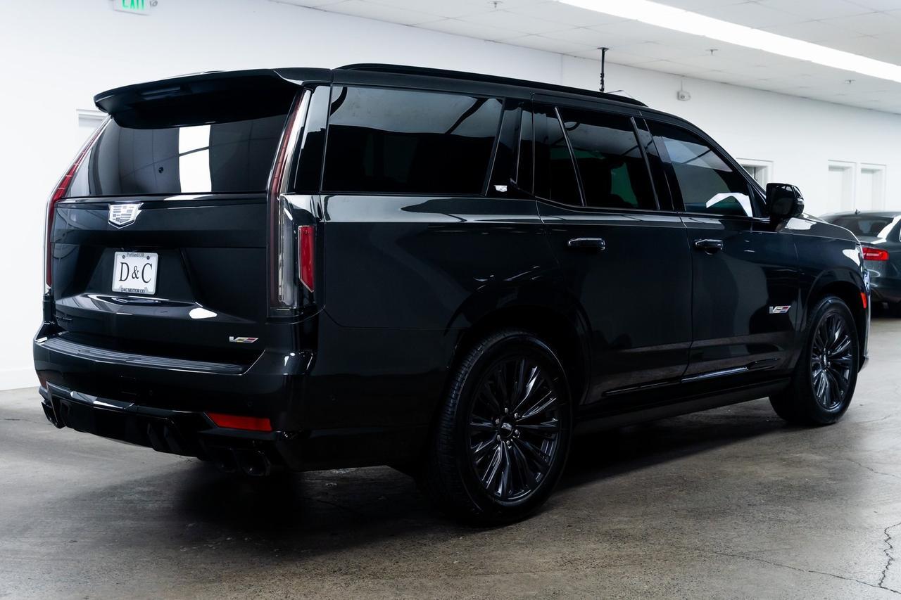 2024 Cadillac Escalade V-Series 1 Owner Vented Seats Onyx Package Starlight Headli Portland OR