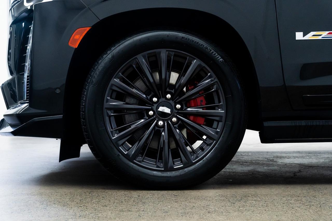 2024 Cadillac Escalade V-Series 1 Owner Vented Seats Onyx Package Starlight Headli Portland OR