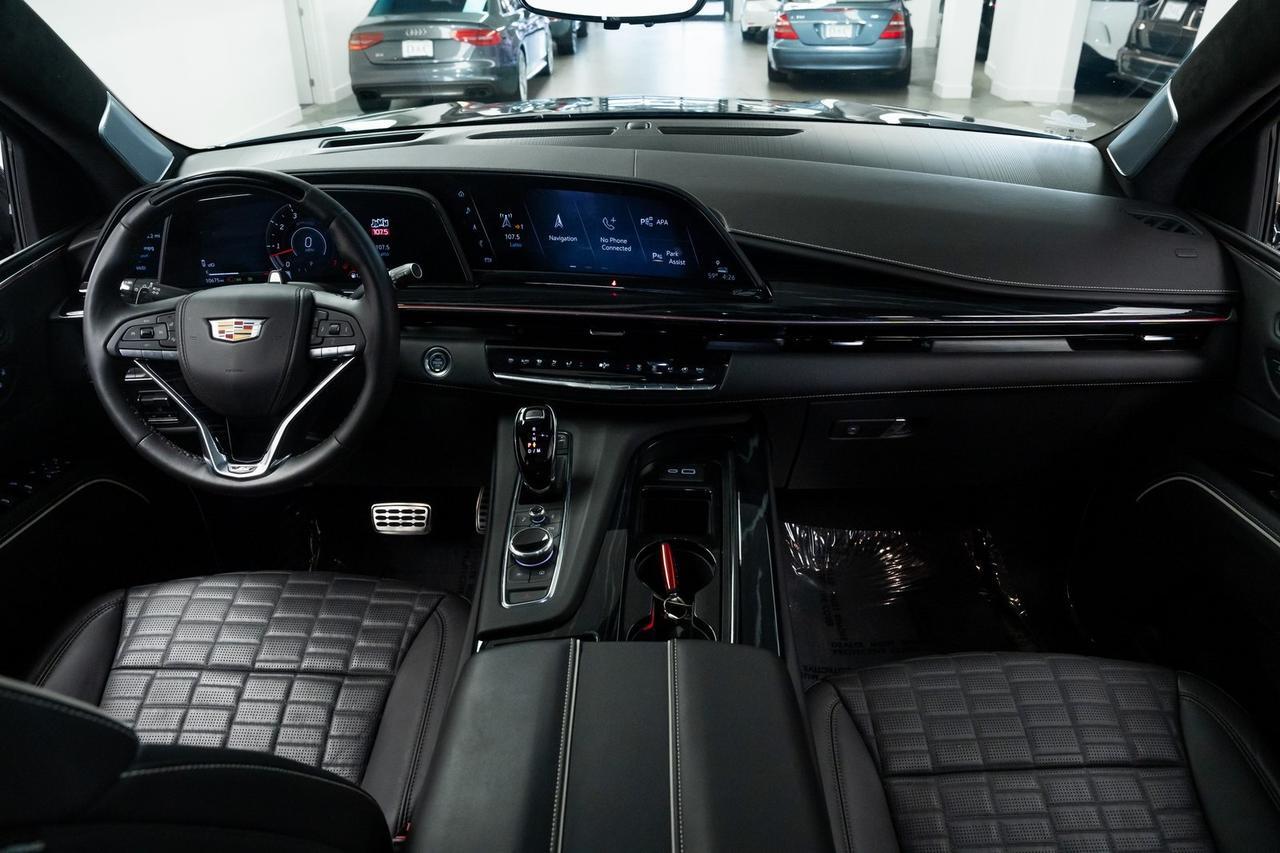 2024 Cadillac Escalade V-Series 1 Owner Vented Seats Onyx Package Starlight Headli Portland OR