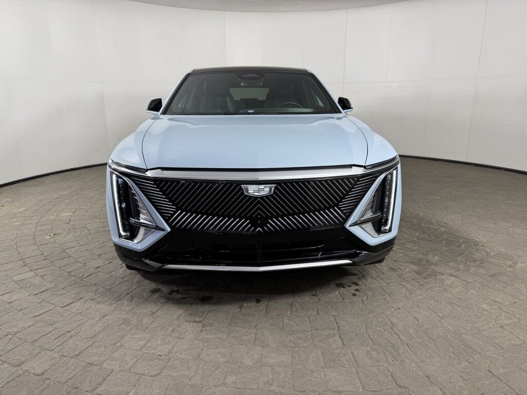 2024 Cadillac LYRIQ 4dr Luxury AWD w/1SC Maumee OH