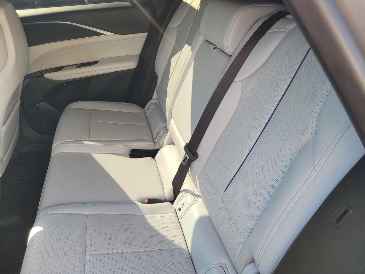 2024 Cadillac LYRIQ LUXURY Roseville CA