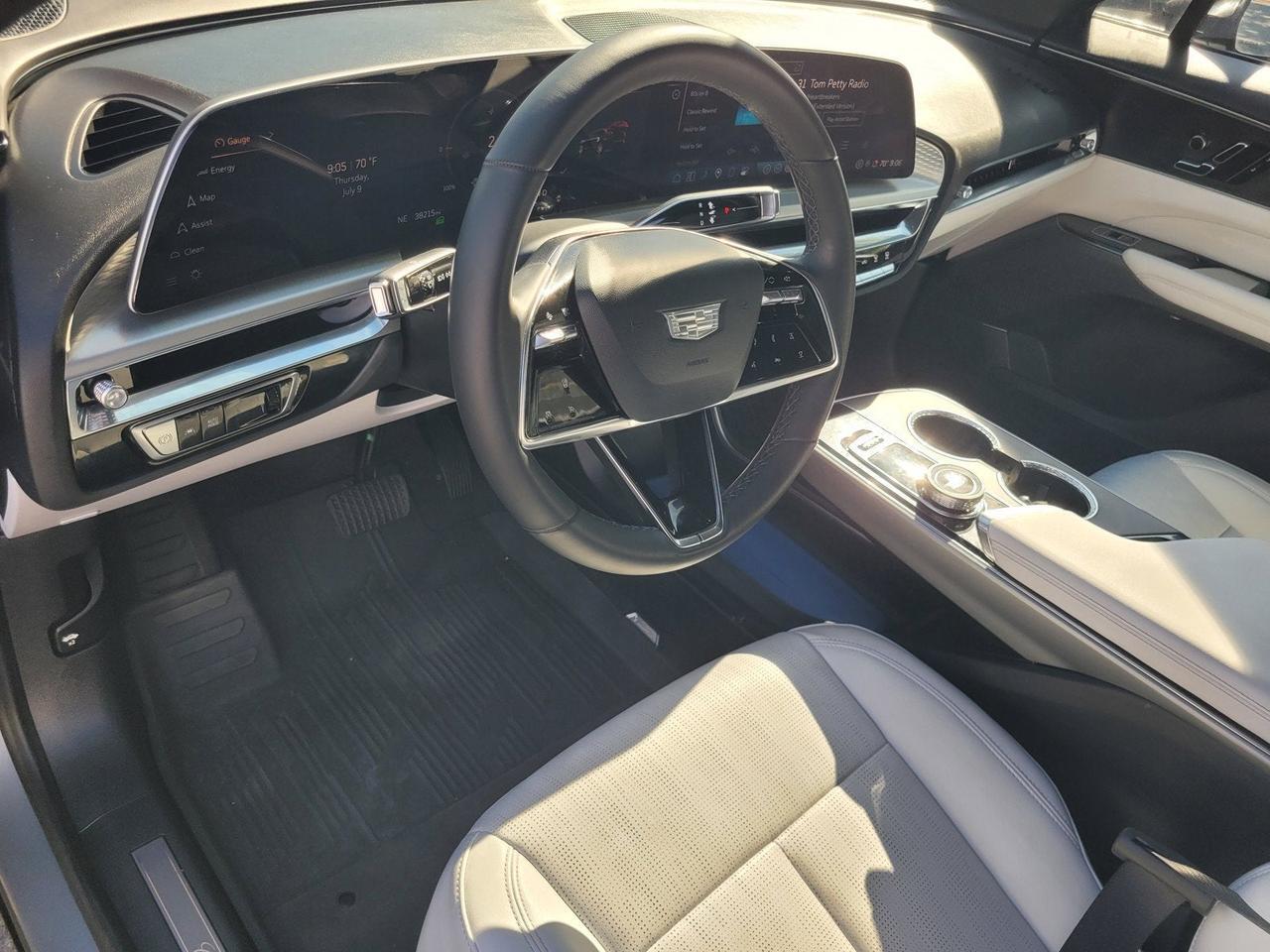 2024 Cadillac LYRIQ LUXURY Roseville CA