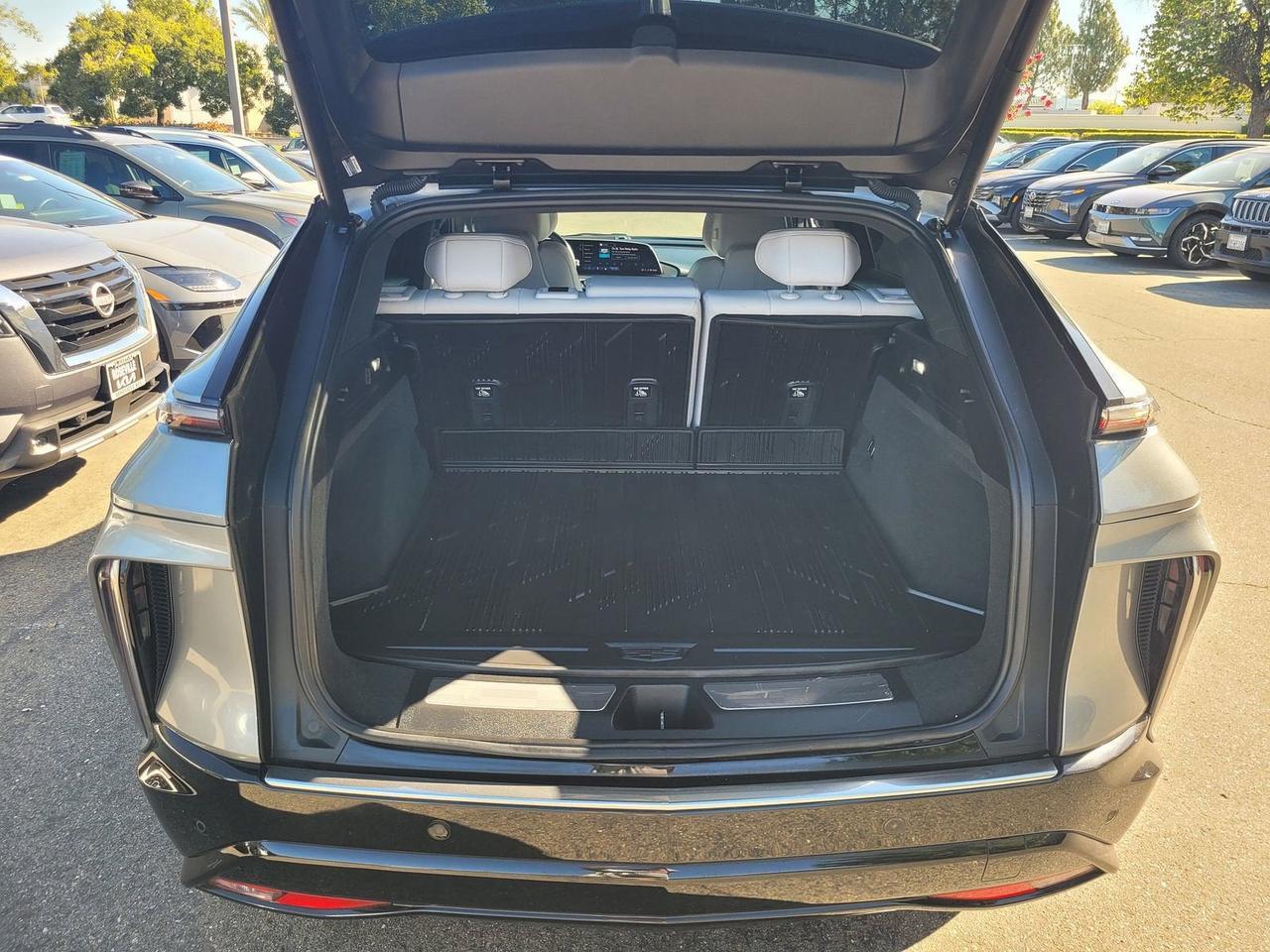 2024 Cadillac LYRIQ LUXURY Roseville CA