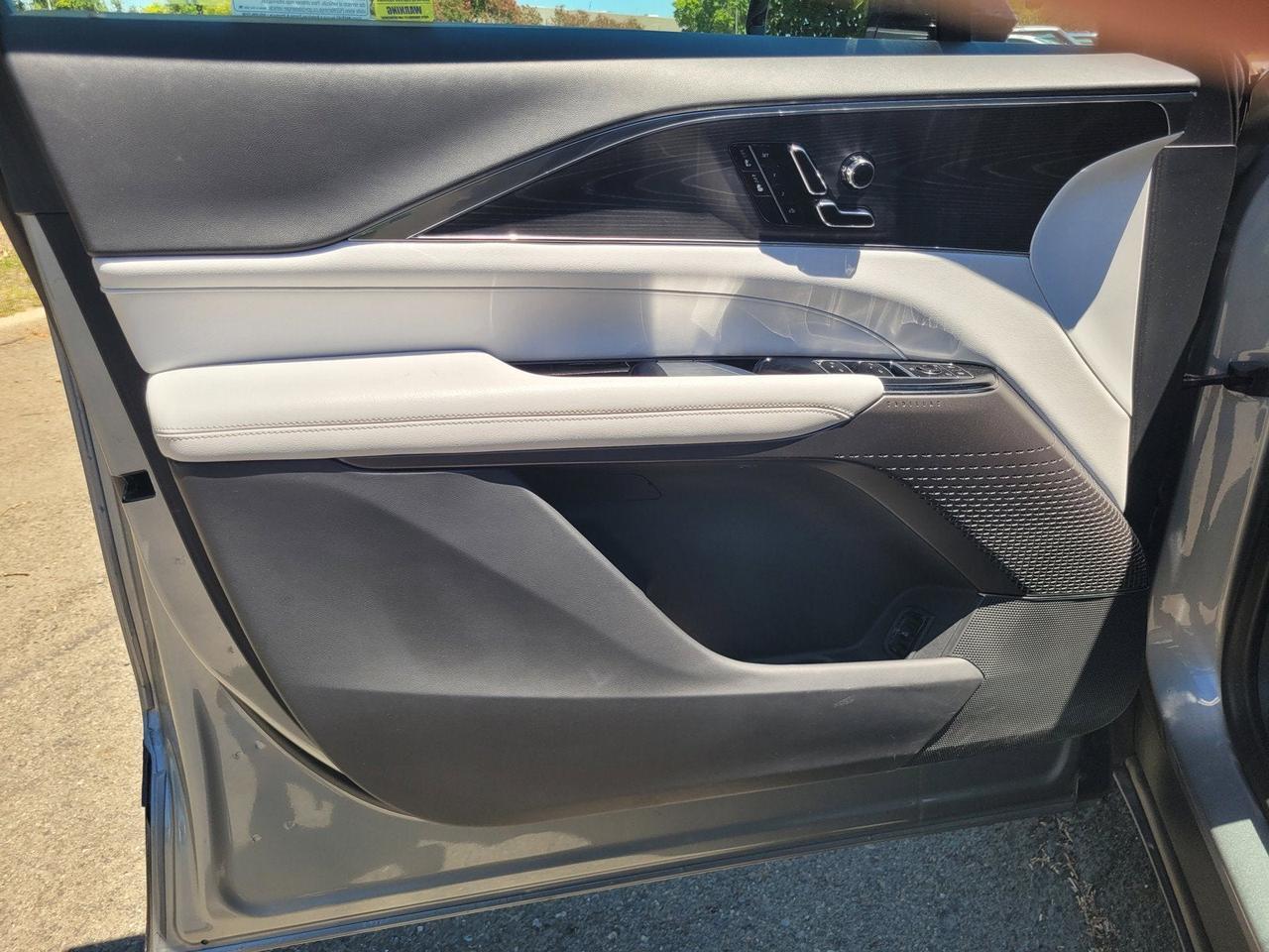 2024 Cadillac LYRIQ LUXURY Roseville CA