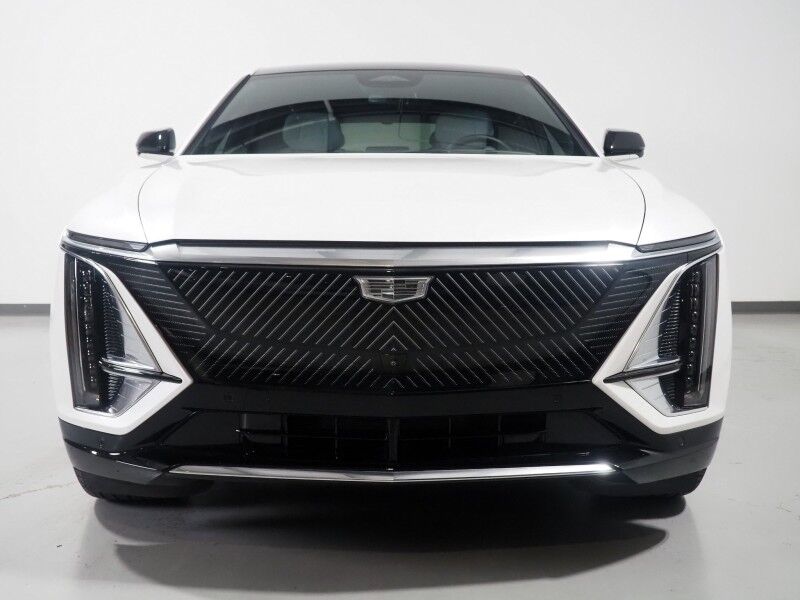 2024 Cadillac LYRIQ Luxury 1 AWD *NAVIGATION, ADAPTIVE CRUISE, SAFETY ALERTS, 360 VIEW CAMERAS, COLOR TOUCHSCREEN, PANORAMA GLASS ROOF, HEATED SEATS/STEERING, POWER LIFTGATE, 20 INCH WHEELS, WIRELESS CHARGING, ANDROID & APPLE Round Rock TX