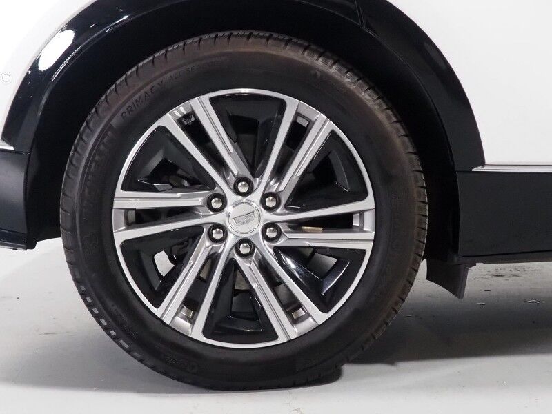 2024 Cadillac LYRIQ Luxury 1 AWD *NAVIGATION, ADAPTIVE CRUISE, SAFETY ALERTS, 360 VIEW CAMERAS, COLOR TOUCHSCREEN, PANORAMA GLASS ROOF, HEATED SEATS/STEERING, POWER LIFTGATE, 20 INCH WHEELS, WIRELESS CHARGING, ANDROID & APPLE Round Rock TX
