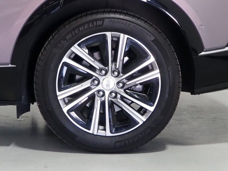 2024 Cadillac LYRIQ Luxury 1 AWD *NAVIGATION, ADAPTIVE CRUISE, SAFETY ALERTS, 360 VIEW CAMERAS, COLOR TOUCHSCREEN, PANORAMA GLASS ROOF, HEATED SEATS/STEERING, POWER LIFTGATE, 20 INCH WHEELS, WIRELESS CHARGING, ANDROID & APPLE Round Rock TX